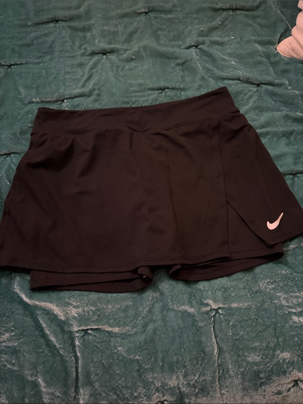 Nike Black Women's Athletic Skort with Built-In Shorts M